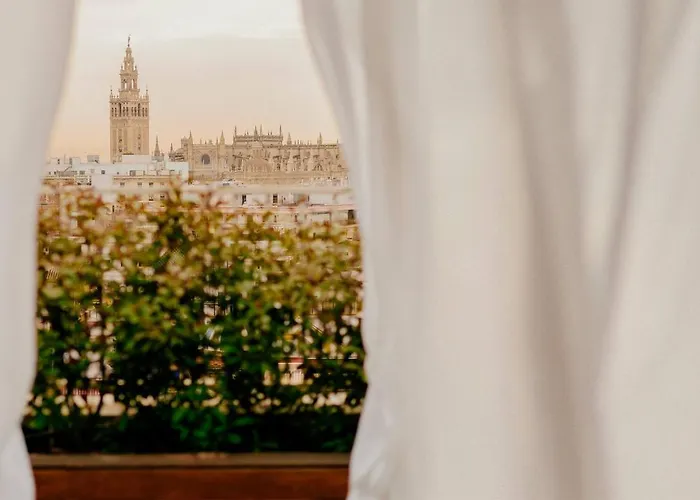 Hotel Colon Gran Melia - The Leading Hotels Of The World